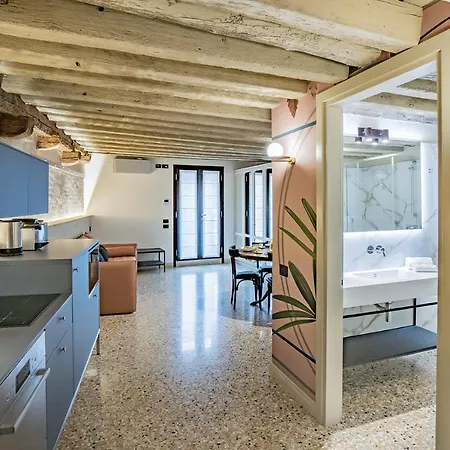 Lägenhet Corte Rubbi 5514 Canal View Venedig